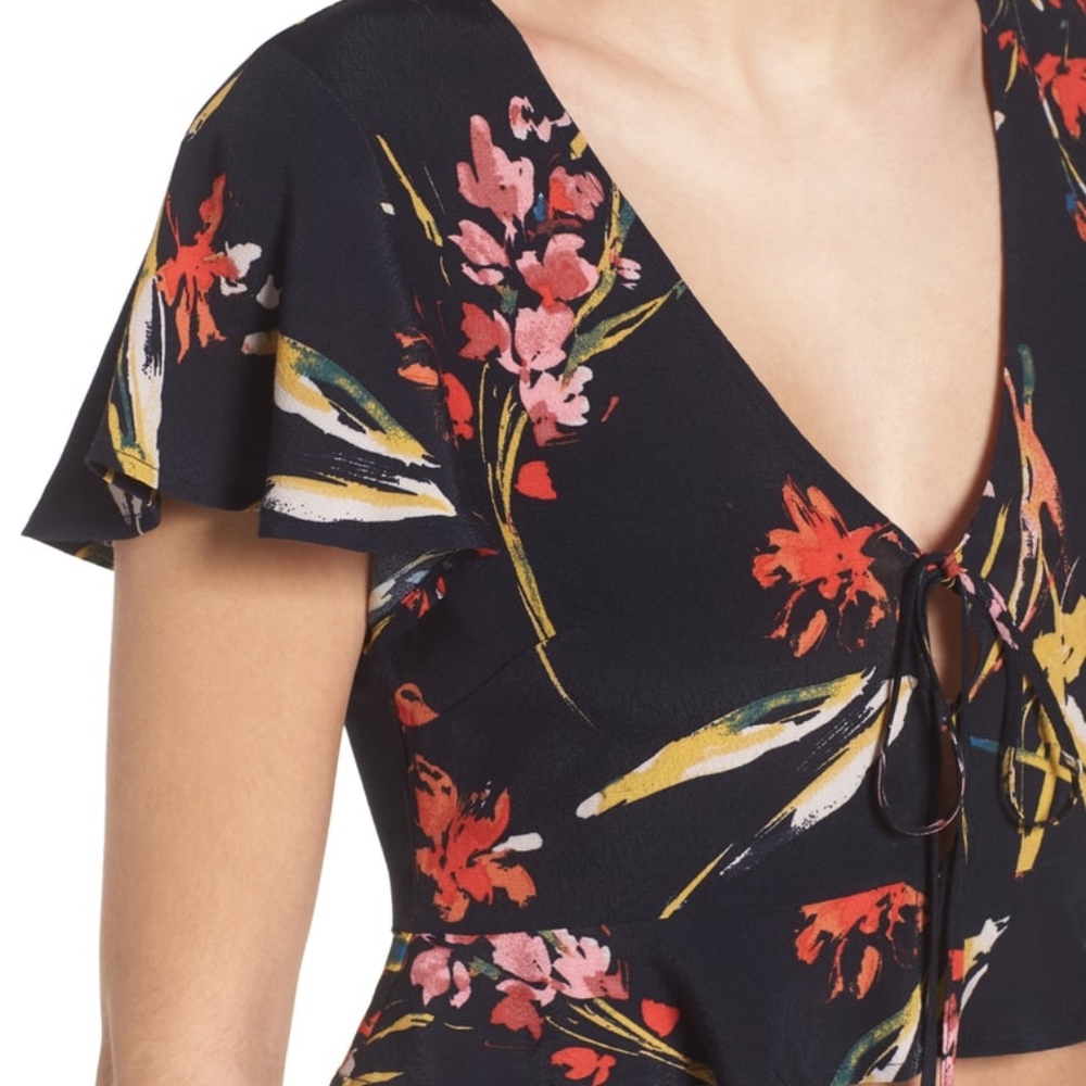 Leith Ruffle Tie Front Crop Top
